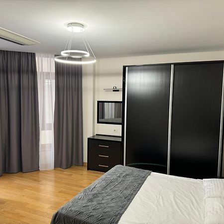 Avenue Residence Yerevan Bagian luar foto