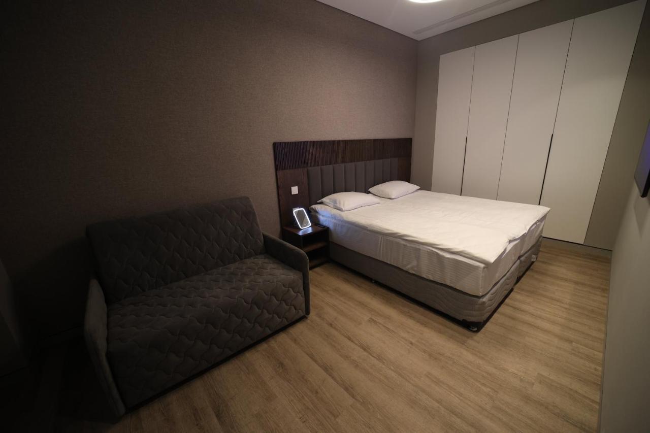 Avenue Residence Yerevan Bagian luar foto
