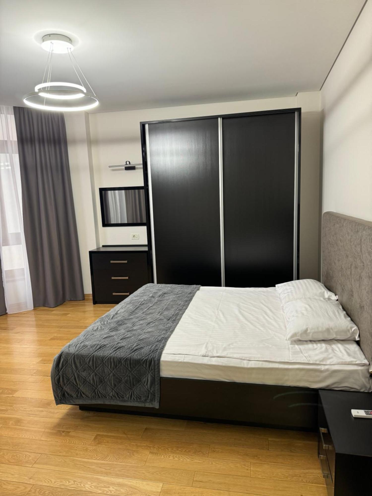 Avenue Residence Yerevan Bagian luar foto